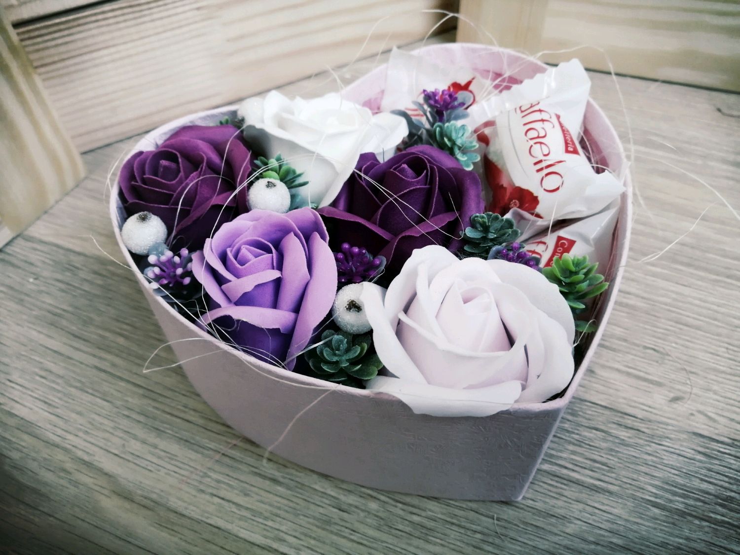 Коробка цветы и конфеты