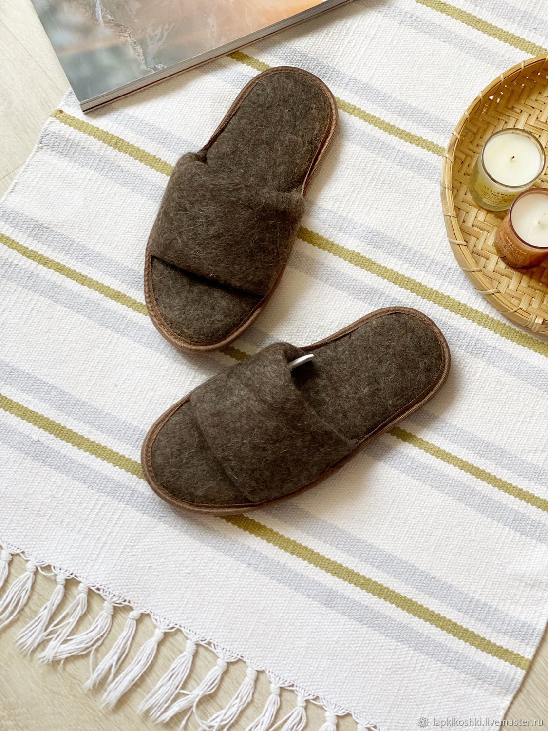 Тапочки из натурального войлока на тонкой подошве – купить на Ярмарке ...