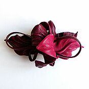 Украшения handmade. Livemaster - original item Automatic hairpin made of Foxberry leather wine pink burgundy. Handmade.