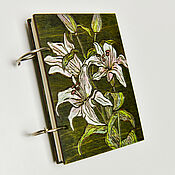 Канцелярские товары handmade. Livemaster - original item Sketchbook A6 wood cover "Lilys". Handmade.