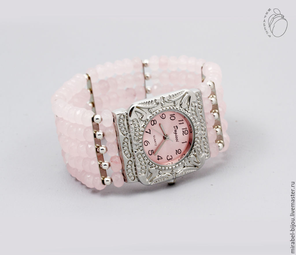 Часы браслет розовые. Розовый широкий браслет. Широкий браслет с кварцем. Розовый браслет на часах. Электронные часики браслет розовый цвет qoncong 1991.