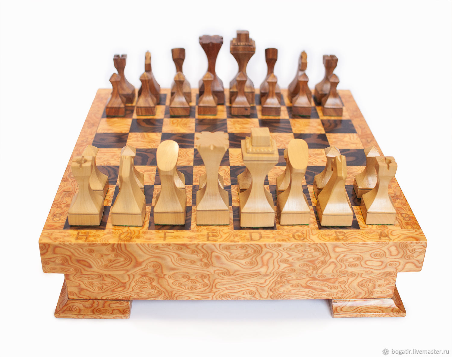 Ложемент для шахматных фигур