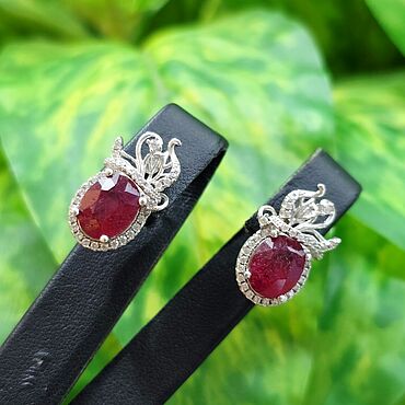 Украшения ручной работы. Ярмарка Мастеров - ручная работа Маленькие серьги с рубином. Handmade.