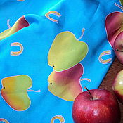 Платок яблоки. Батик платок яблоки. Платок с яблоками. Шарф с яблоками. Яблоки в платочках.