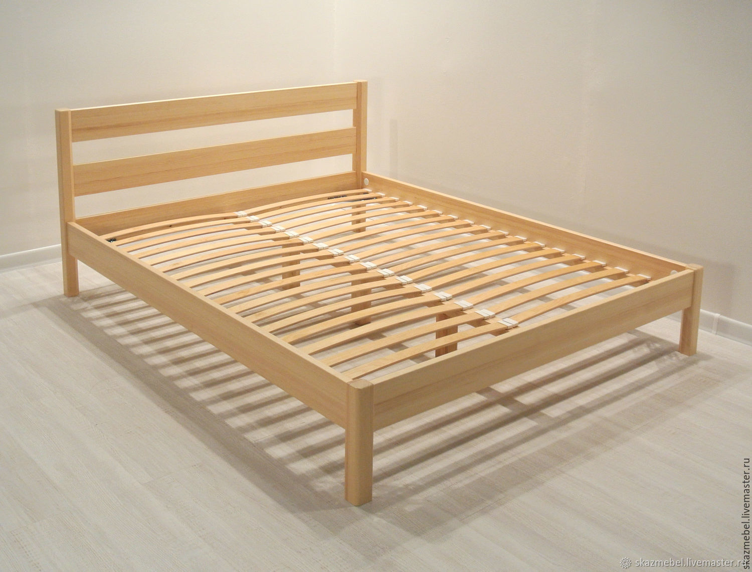 деревянная кровать на дачу своими руками