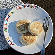 Посуда handmade. Livemaster - original item A plate with a colored inscription For Arisha`s cheesecakes is named. Handmade.