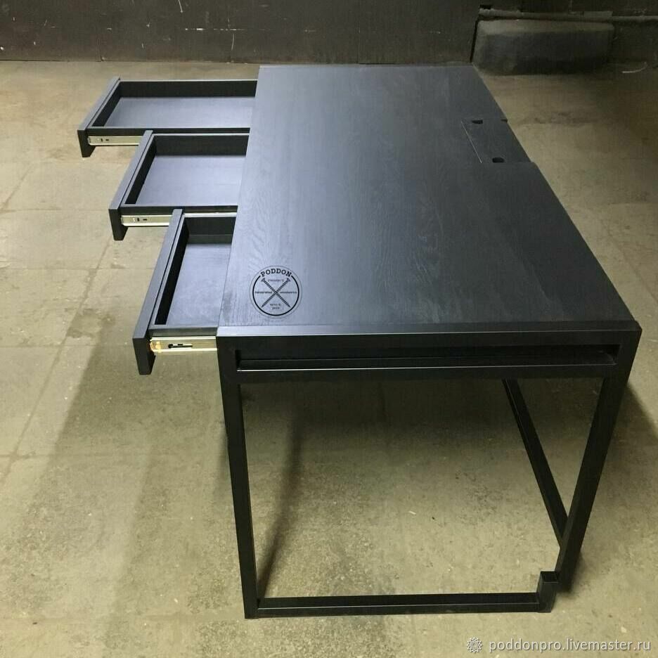 Стол рабочий из дуба с выдвижными ящиками в интернет-магазине Ярмарка ...