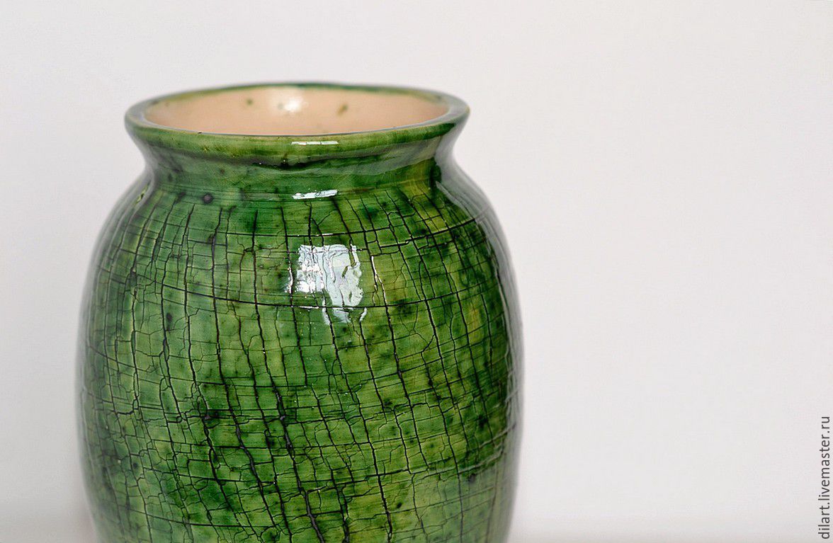 Зеленая ваза ручной работы Рептилия