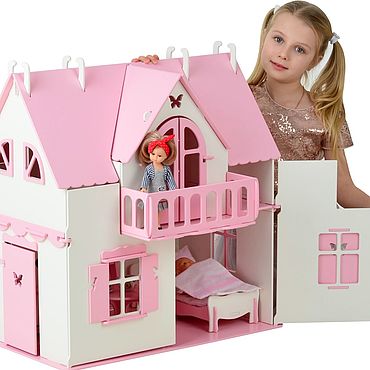 Дом в гостях у куклы с мебелью и человечками abtoys