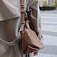 Заказать Кожаная женская сумка S бежевая. AUGUST BAGS. Ярмарка Мастеров. . Сумка через плечо Фото №3