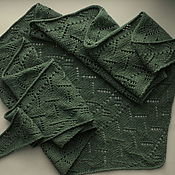 Аксессуары handmade. Livemaster - original item Green knitted soft shawl, Merino lamb wool, shawl, bactus. Handmade.