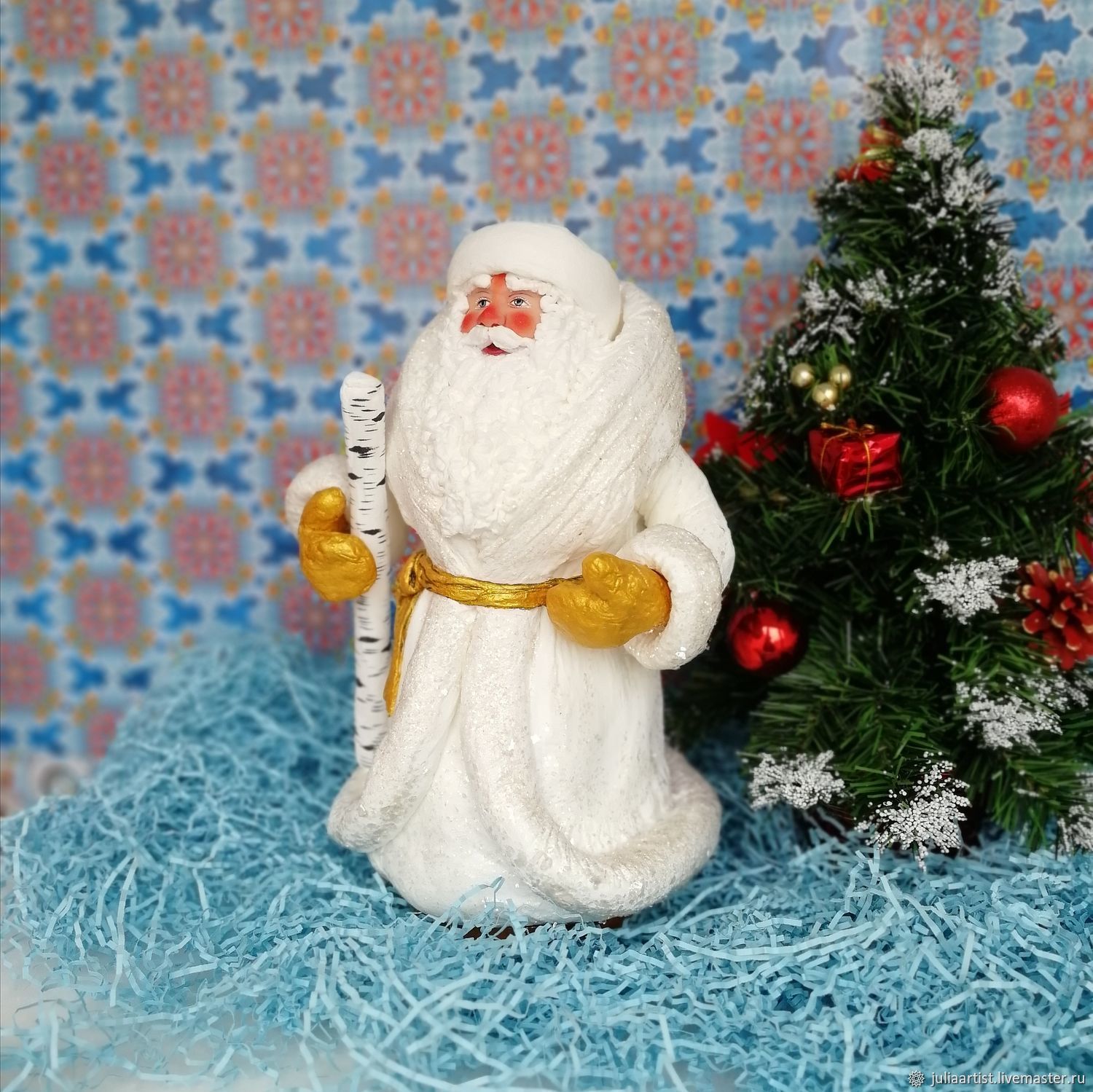Добрый Дед Мороз из ваты игрушка под новогоднюю ёлку