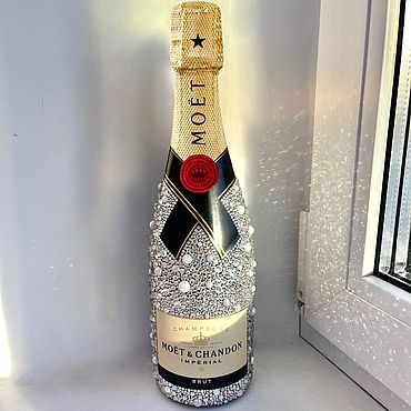 Мастер-класс: украшаем елочные шары и бутылку шампанского на Новый год