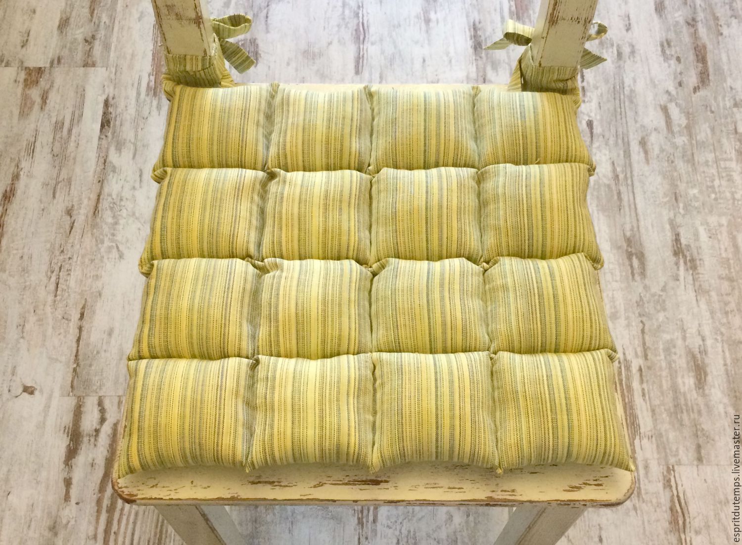 Подушки на стулья в стиле Прованс