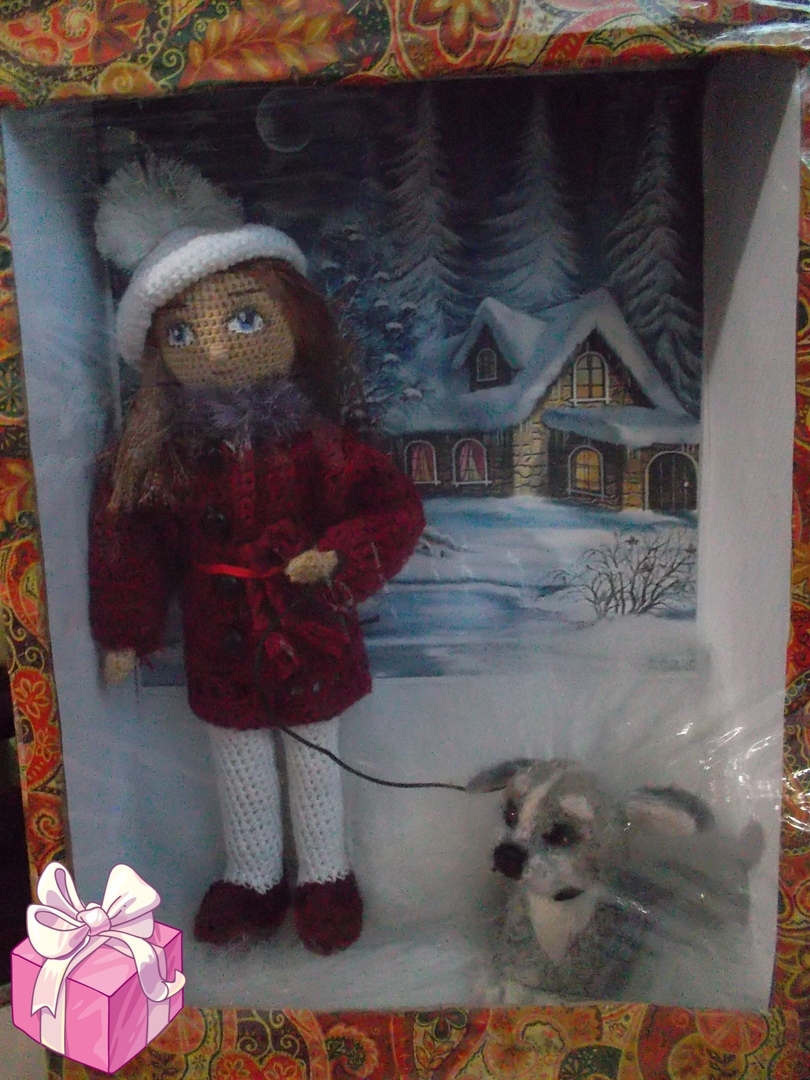 и просто в куклы поиграть)