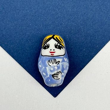Материалы для творчества ручной работы. Ярмарка Мастеров - ручная работа Бусина матрешка, керамика, голубой, 20мм, П088. Handmade.