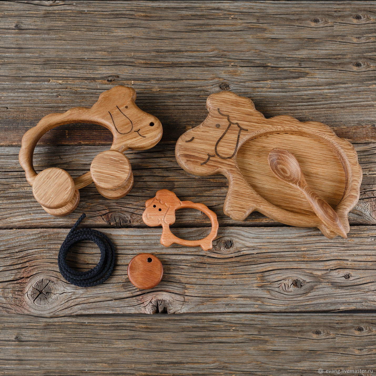 Мануфактура голубиных. Мануфактура голубиных. Мануфактура голубиных. Разделочная доска в виде ёлки. Мануфактура голубиных.