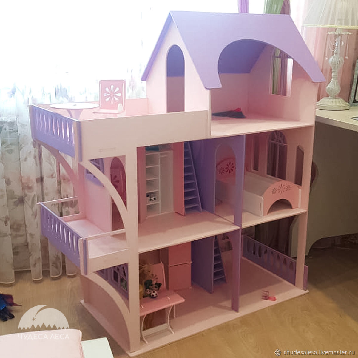 doll house without furniture