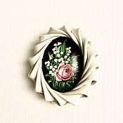 Brooch-order from the series MADAME BOVARY
