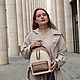 Кожаный женский рюкзак Gordeous бежевый+молочный. Рюкзаки. AUGUST BAGS. Интернет-магазин Ярмарка Мастеров.  Фото №2