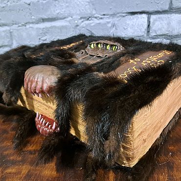 Субкультуры ручной работы. Ярмарка Мастеров - ручная работа Чудовищная книга о Чудовищах. Handmade.