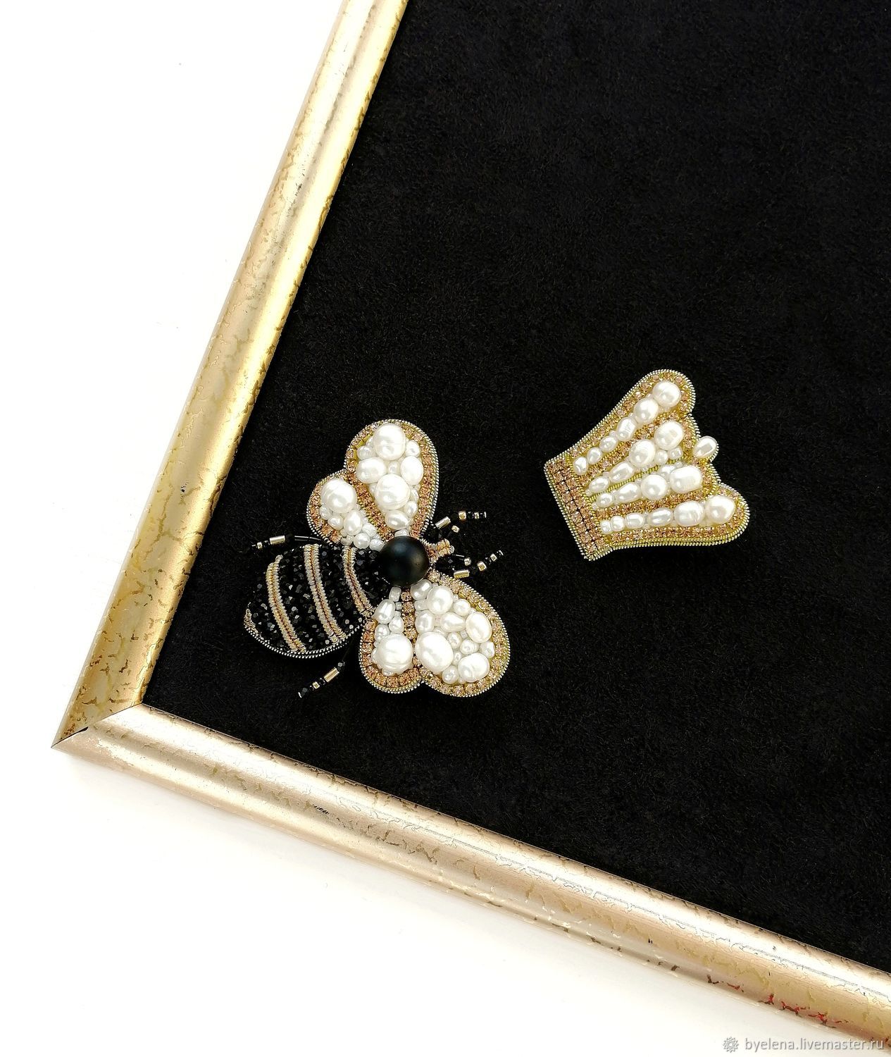 where to buy brooches