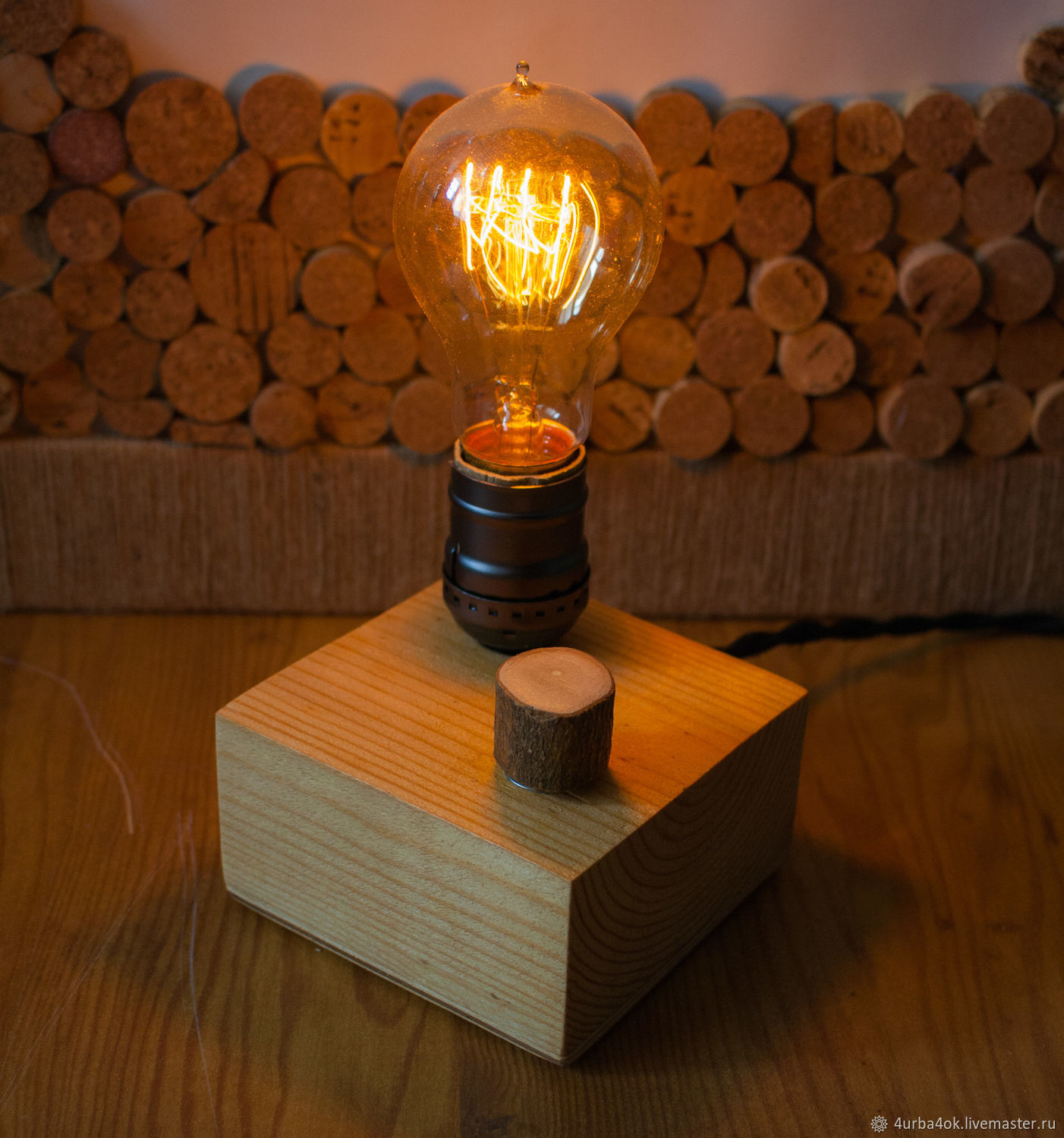 Светильник из дерева с регулировкой яркости (диммером) в интернет .