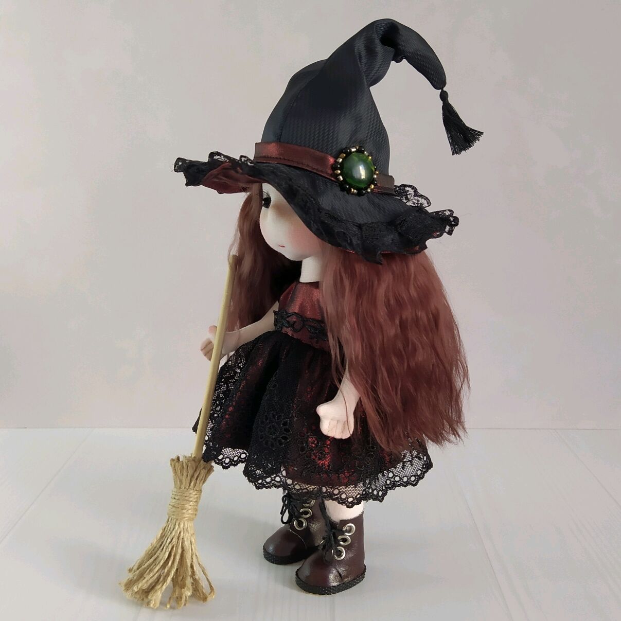 Ведьмочка тильда с носиком - выкройка и схема шитья