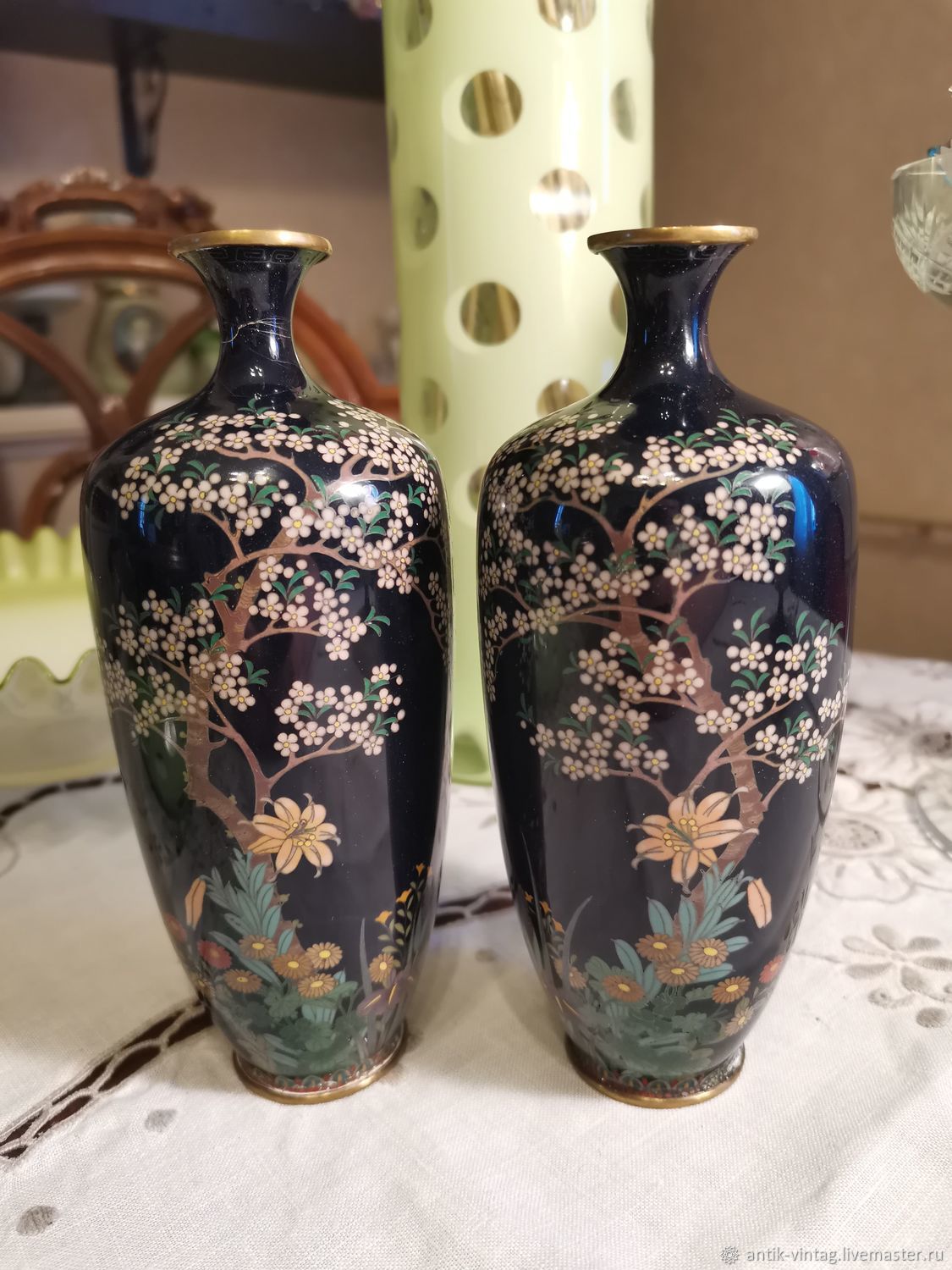 Японские вазы в интерьере