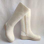 Обувь ручной работы handmade. Livemaster - original item Valenki boots white with zipper and leather heel h 31-35. Handmade.