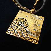 Винтаж handmade. Livemaster - original item Vintage necklace with leopard pendant. USA. Handmade.
