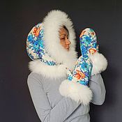 Аксессуары handmade. Livemaster - original item Hood and mittens made of a Gzhel scarf