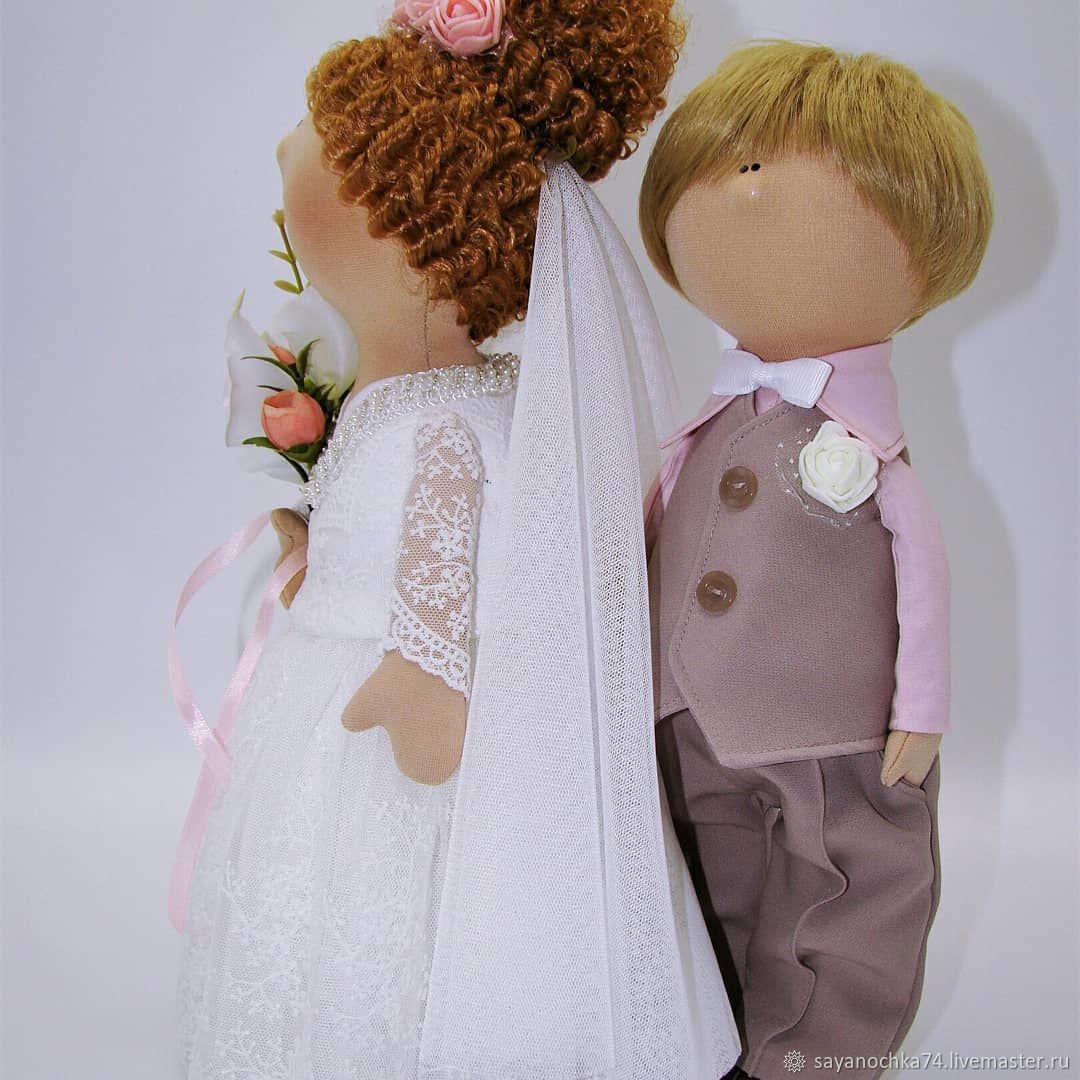 Кукла жених. Текстильная кукла жених. Куклы жених и невеста. Свадебные интерьерные куклы. Текстильная кукла невеста.
