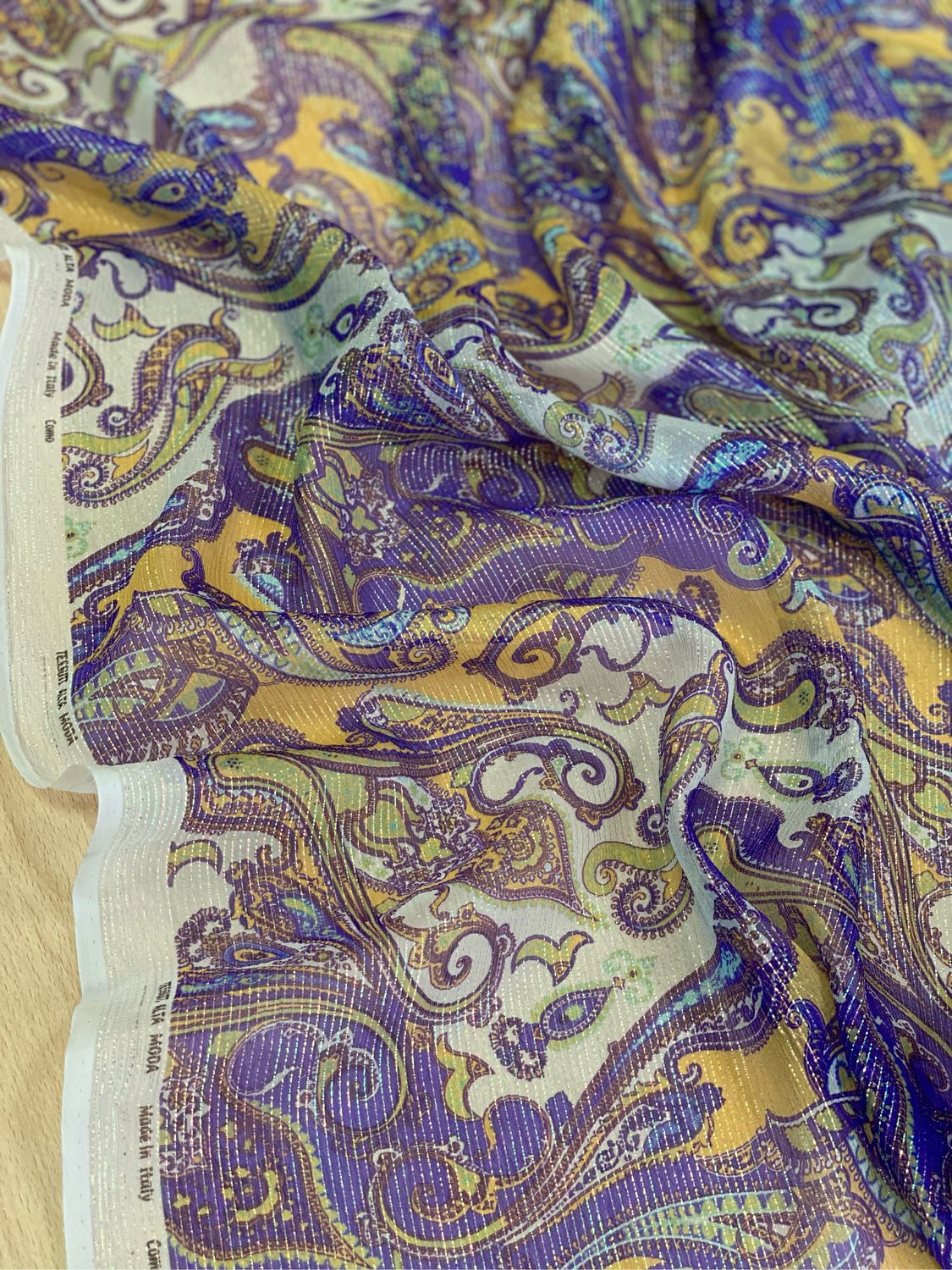 Шёлковый шифон с принтом пейсли и с люрексом купить в интернет-магазине ...