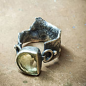 Серебряное кольцо с узором