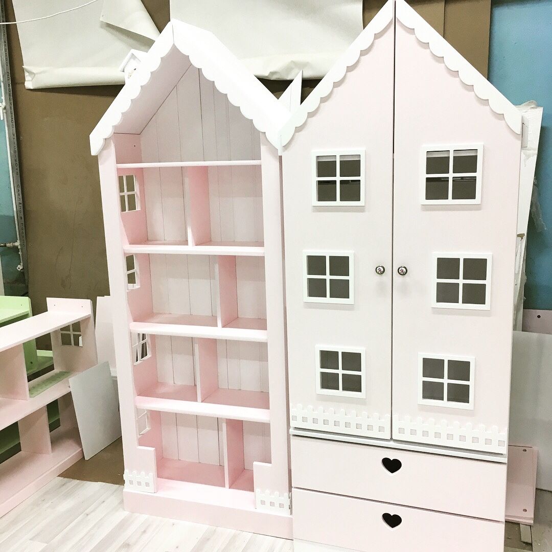 Кукольный дом шкаф