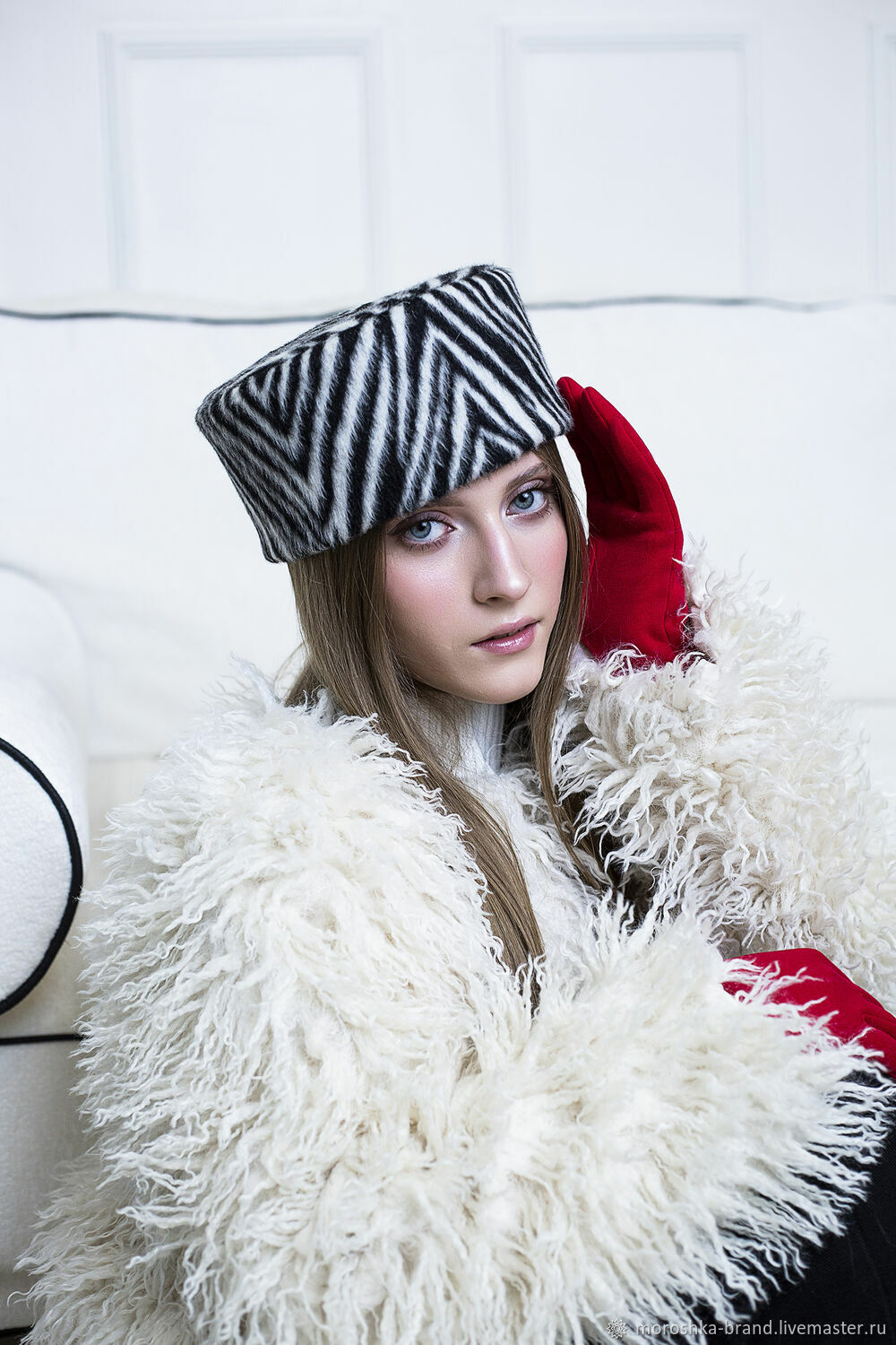 Шляпа ток ЛИНДА из шерсти купить в интернет-магазине Ярмарка Мастеров по цене 9500 ₽ – XEINARU, Шляпы, Москва - доставка по России