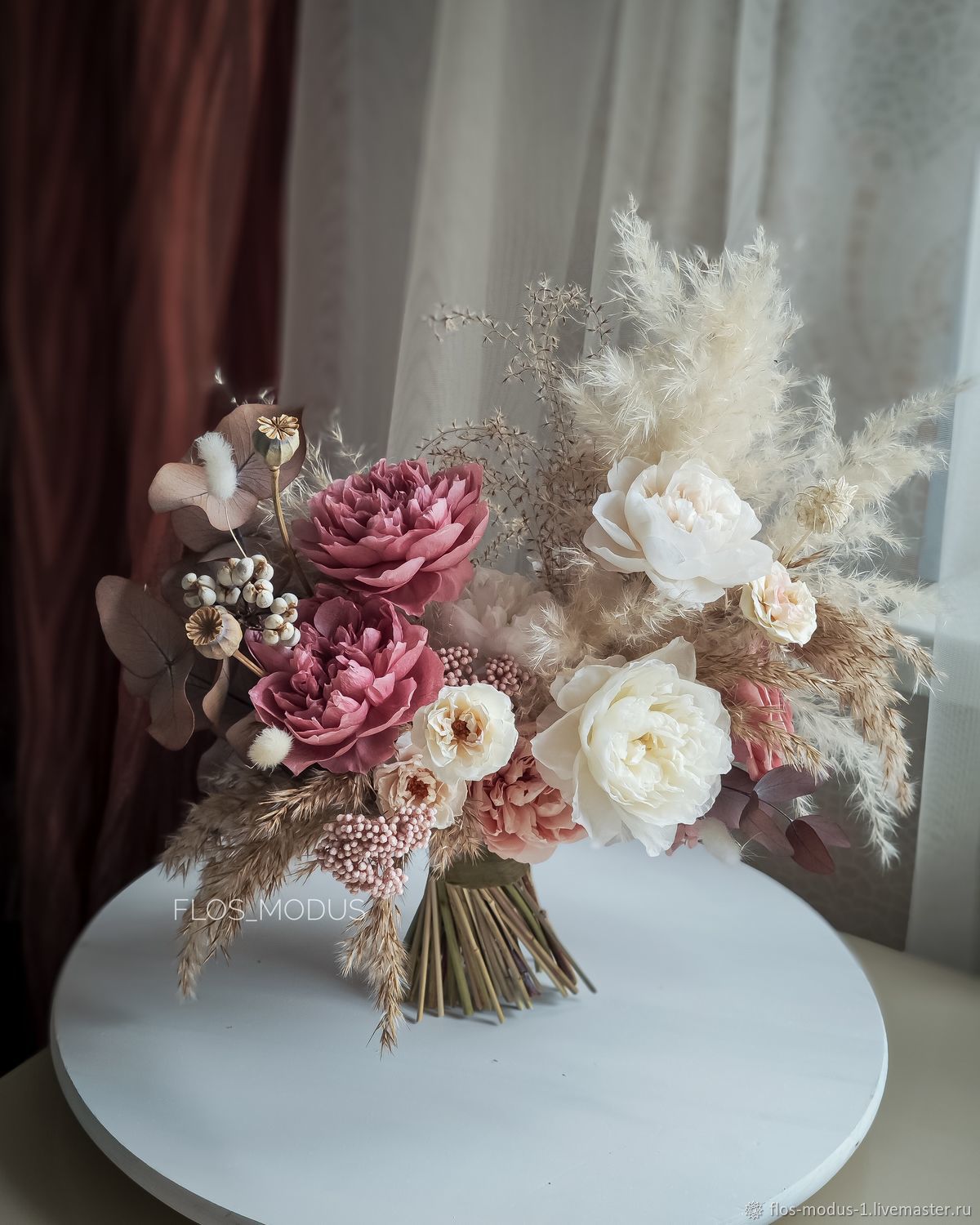 Свадебный букет невесты из стабилизированных цветов и сухоцветов ...