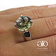 THE ONLY INSTANCE! Stylish, sleek ring with mystic quartz! Very rare colour - green-brown-gold.
