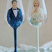 Wedding glasses with portraits of 