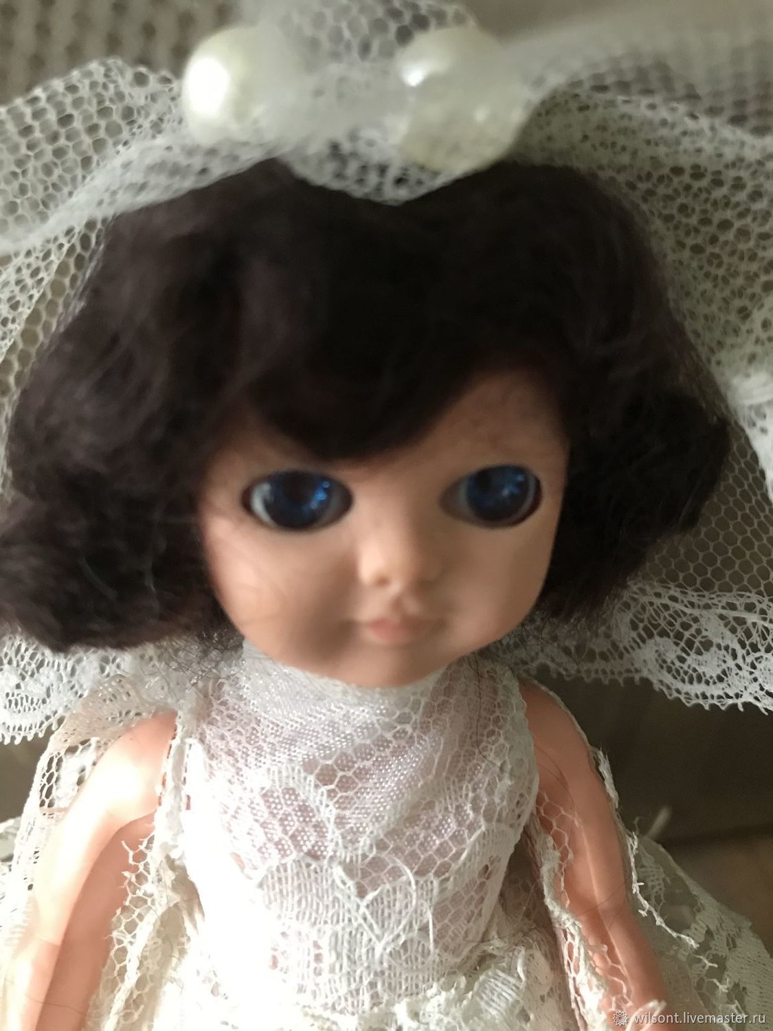 vintage souvenir dolls