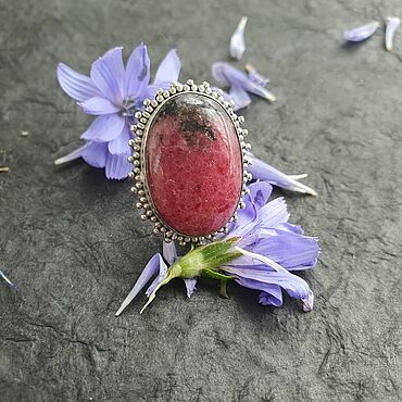 Украшения ручной работы. Ярмарка Мастеров - ручная работа Кольцо с родонитом. Handmade.