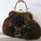Сумки и аксессуары handmade. Livemaster - original item Women`s felted bag with clasp 