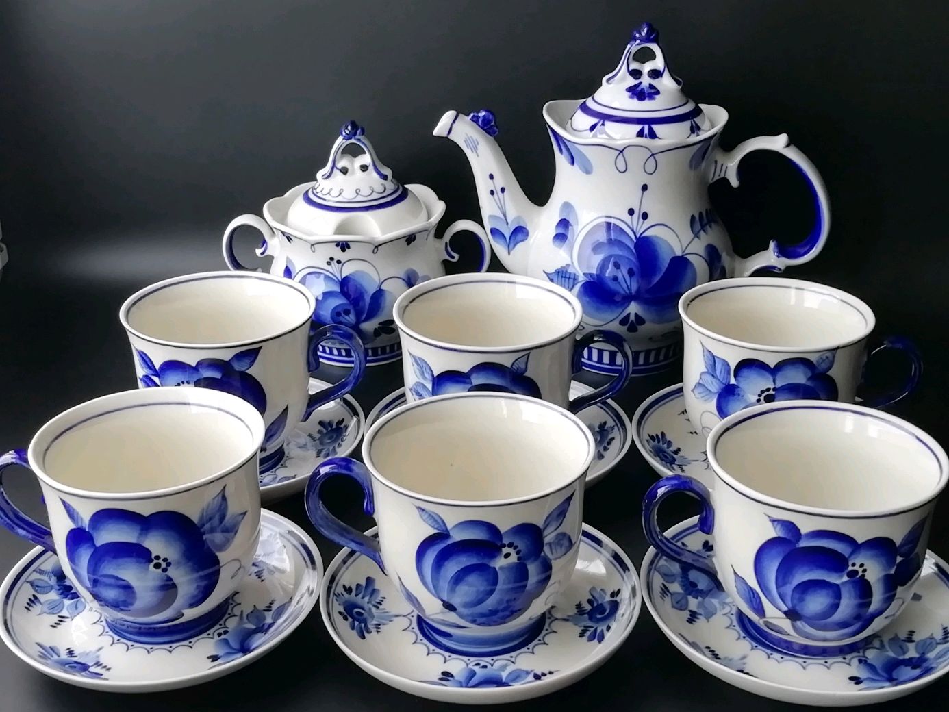 Чайный сервиз винтаж. Wedgwood чайный сервиз. Чайные сервизы Гжельский фарфоровый завод. Фарфор Wedgwood (Веджвуд). Чайный набор Wedgwood.