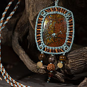 Украшения handmade. Livemaster - original item Macrame pendant with Sarinite 