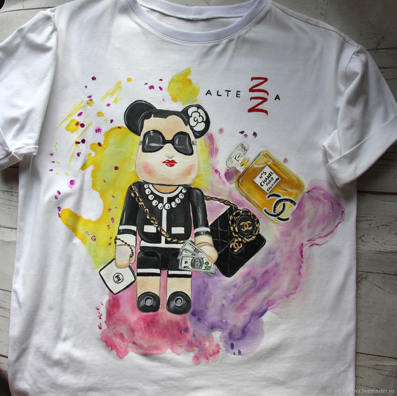BearBrick Coco Chanel camiseta de dibujos Animados pintado a mano