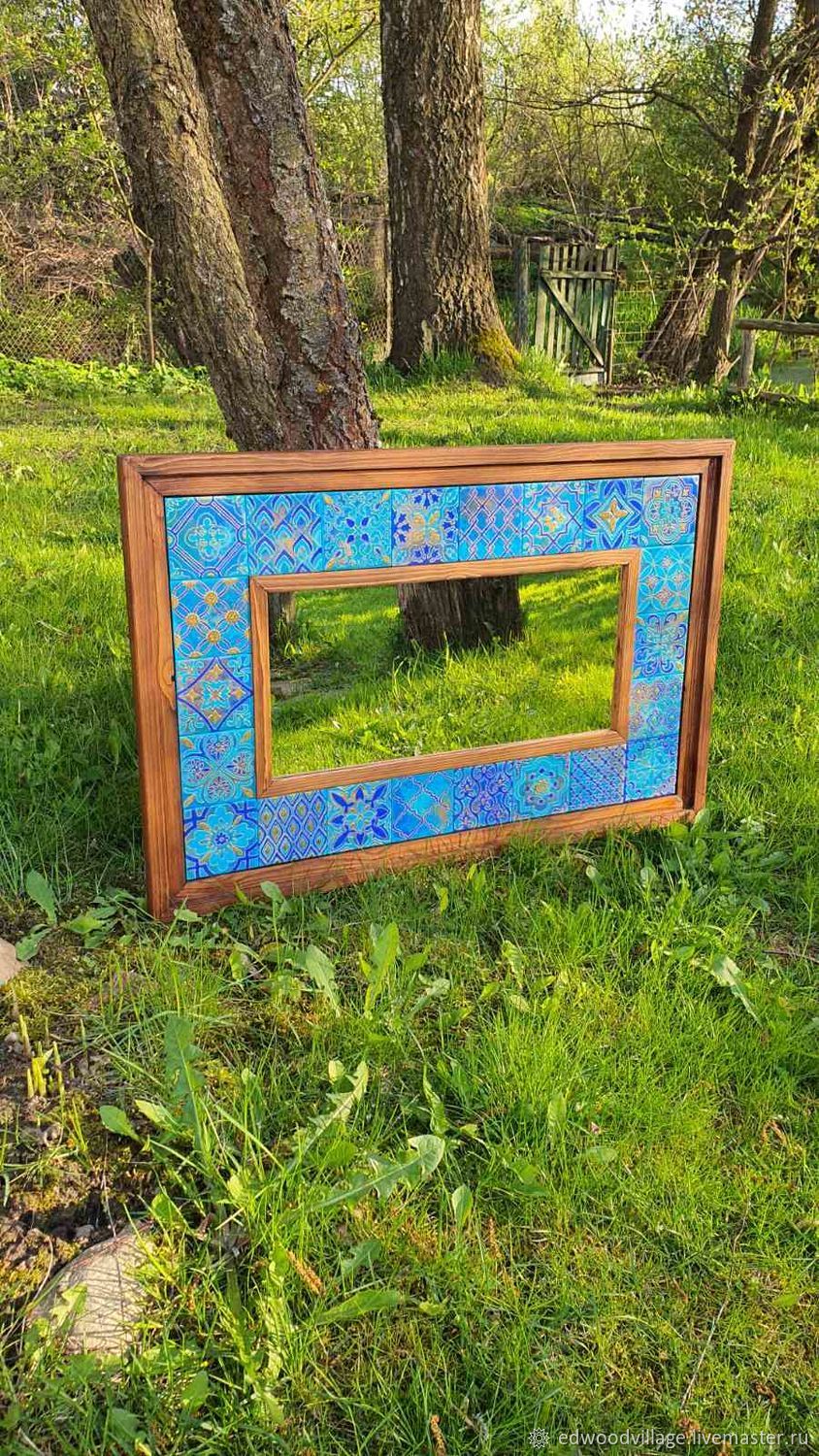 Настенное зеркало с керамической плиткой и деревянной рамой в интернет ...