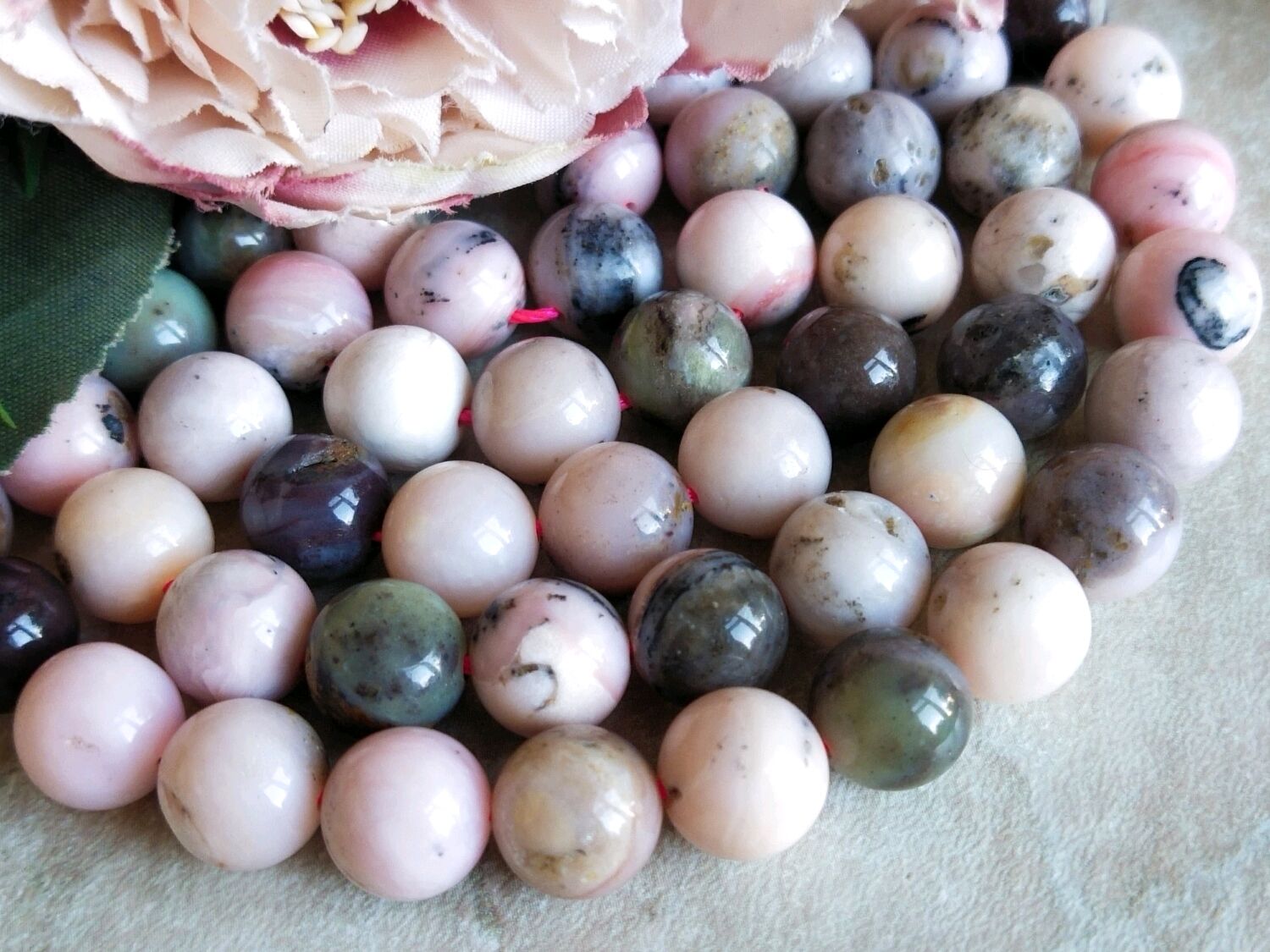 Розовый опал натуральный бусины 10 мм купить в интернет-магазине ...