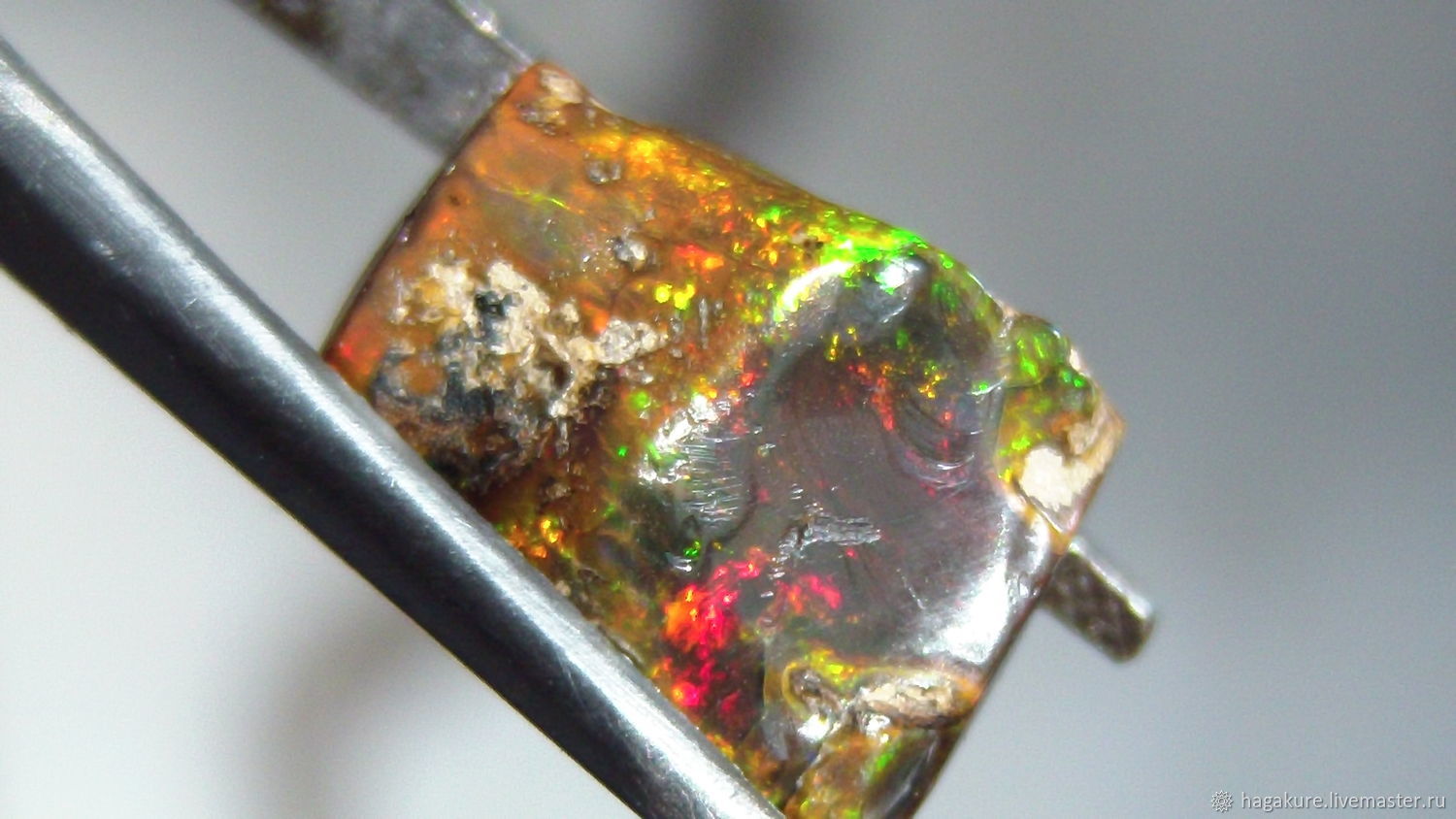 Эфиопский Черный Опал 19,55 ct (18*14*14 мм) купить в интернет-магазине ...