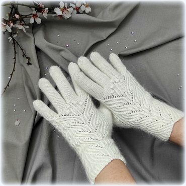 Вязаные перчатки